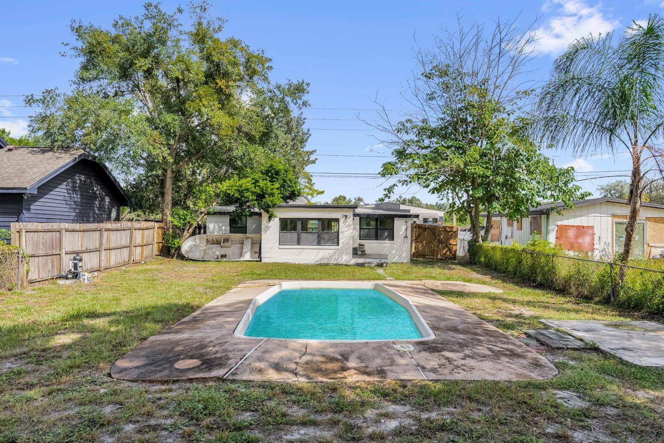 Image 20 of 24 For 1260 Seminola Boulevard