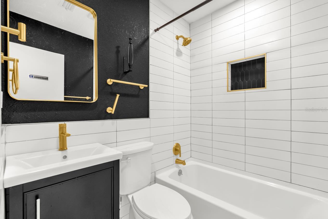 Image 5 of 24 For 1260 Seminola Boulevard