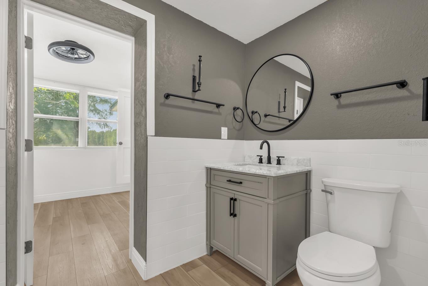 Image 6 of 24 For 1260 Seminola Boulevard