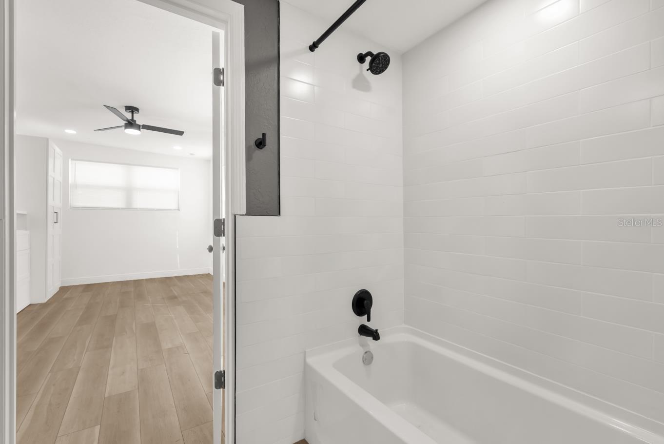 Image 7 of 24 For 1260 Seminola Boulevard