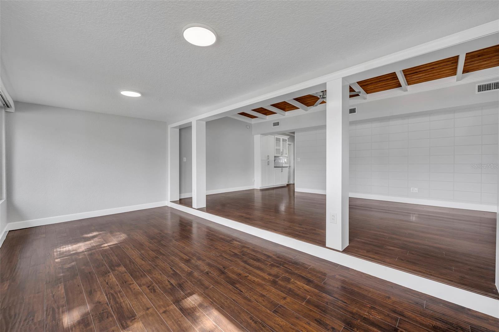 Image 16 of 29 For 2805 Northwood Boulevard