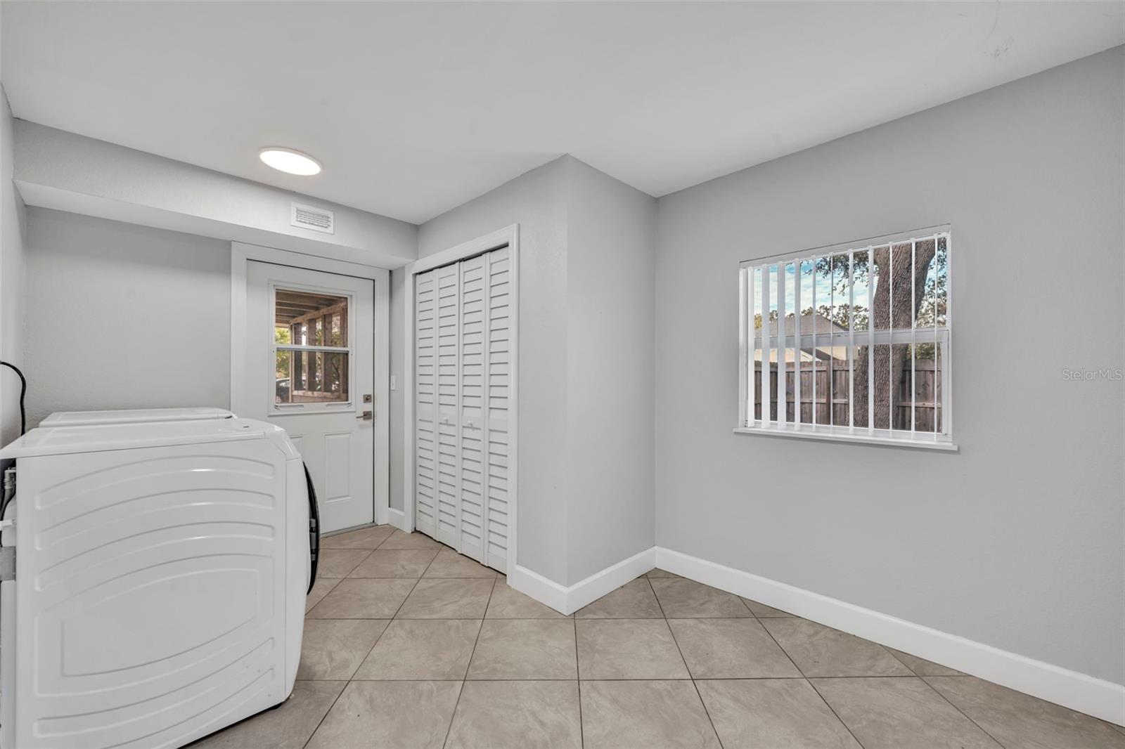 Image 28 of 29 For 2805 Northwood Boulevard