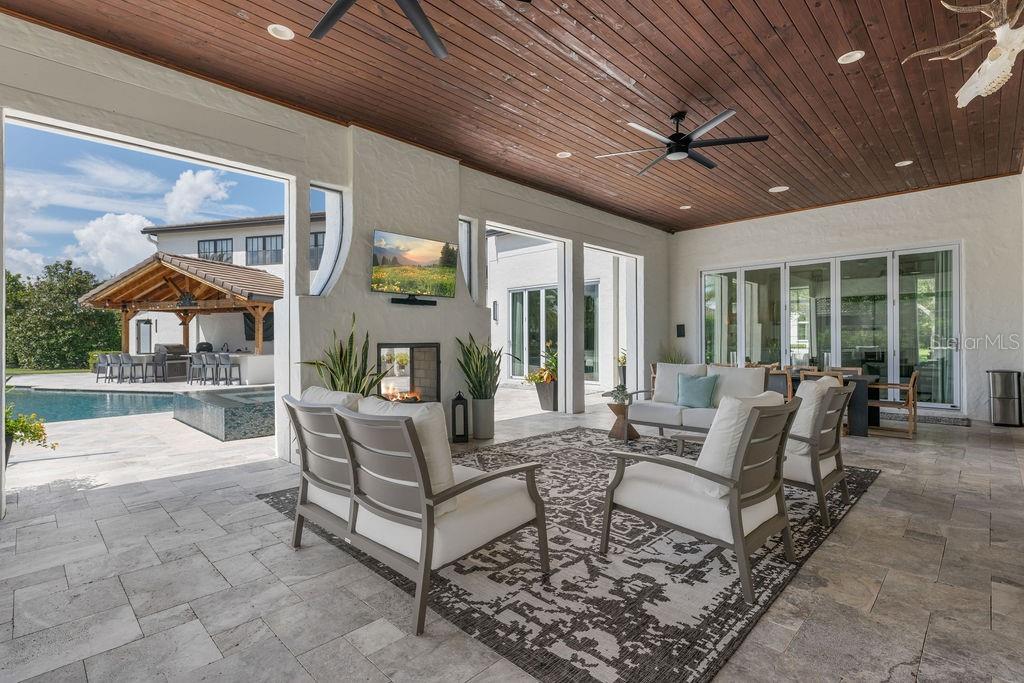 Image 10 of 75 For 9733 Carillon Park Drive