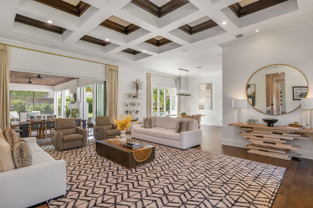 Image 21 of 75 For 9733 Carillon Park Drive