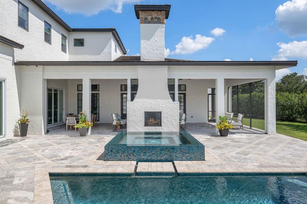 Image 5 of 75 For 9733 Carillon Park Drive