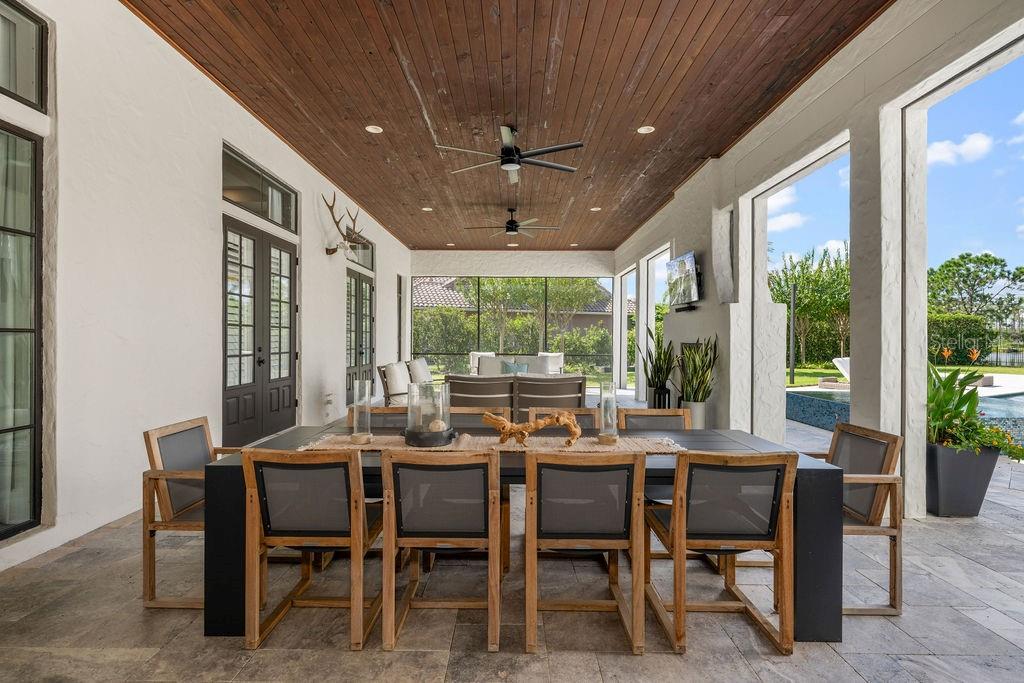 Image 8 of 75 For 9733 Carillon Park Drive