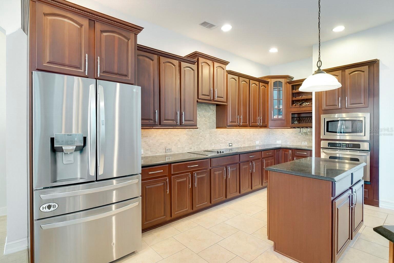 Image 14 of 39 For 501 Oakland Avenue