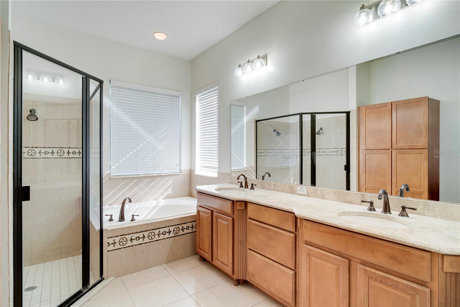 Image 19 of 39 For 501 Oakland Avenue