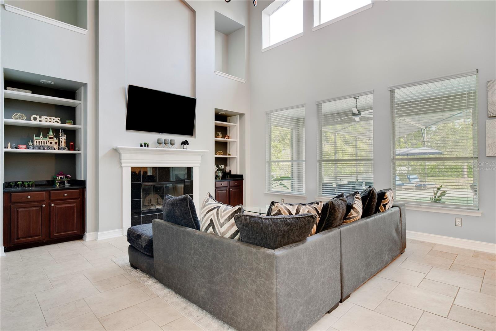 Image 9 of 39 For 501 Oakland Avenue