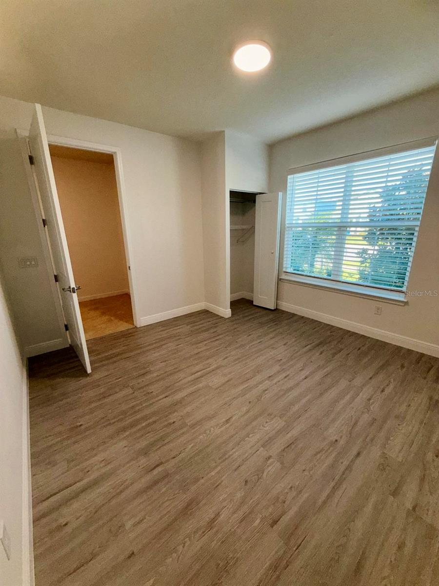 Image 10 of 19 For 5825 Wooden Pine Drive