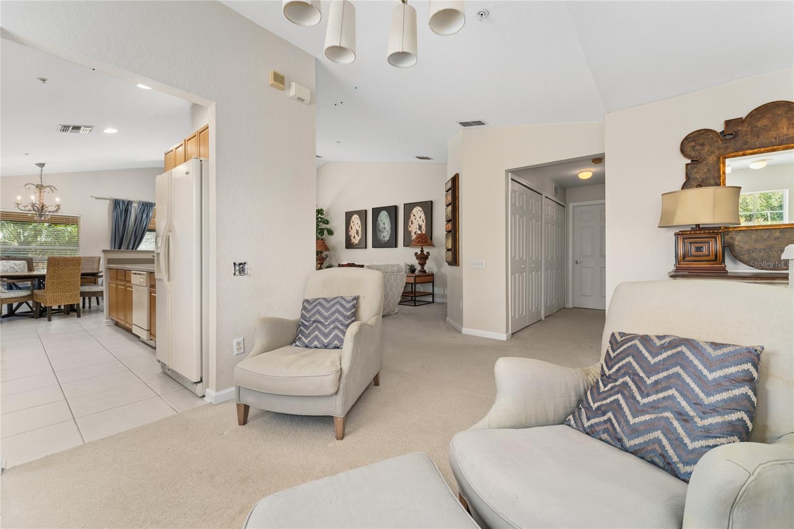 Image 13 of 36 For 6422 Agastia Court 101