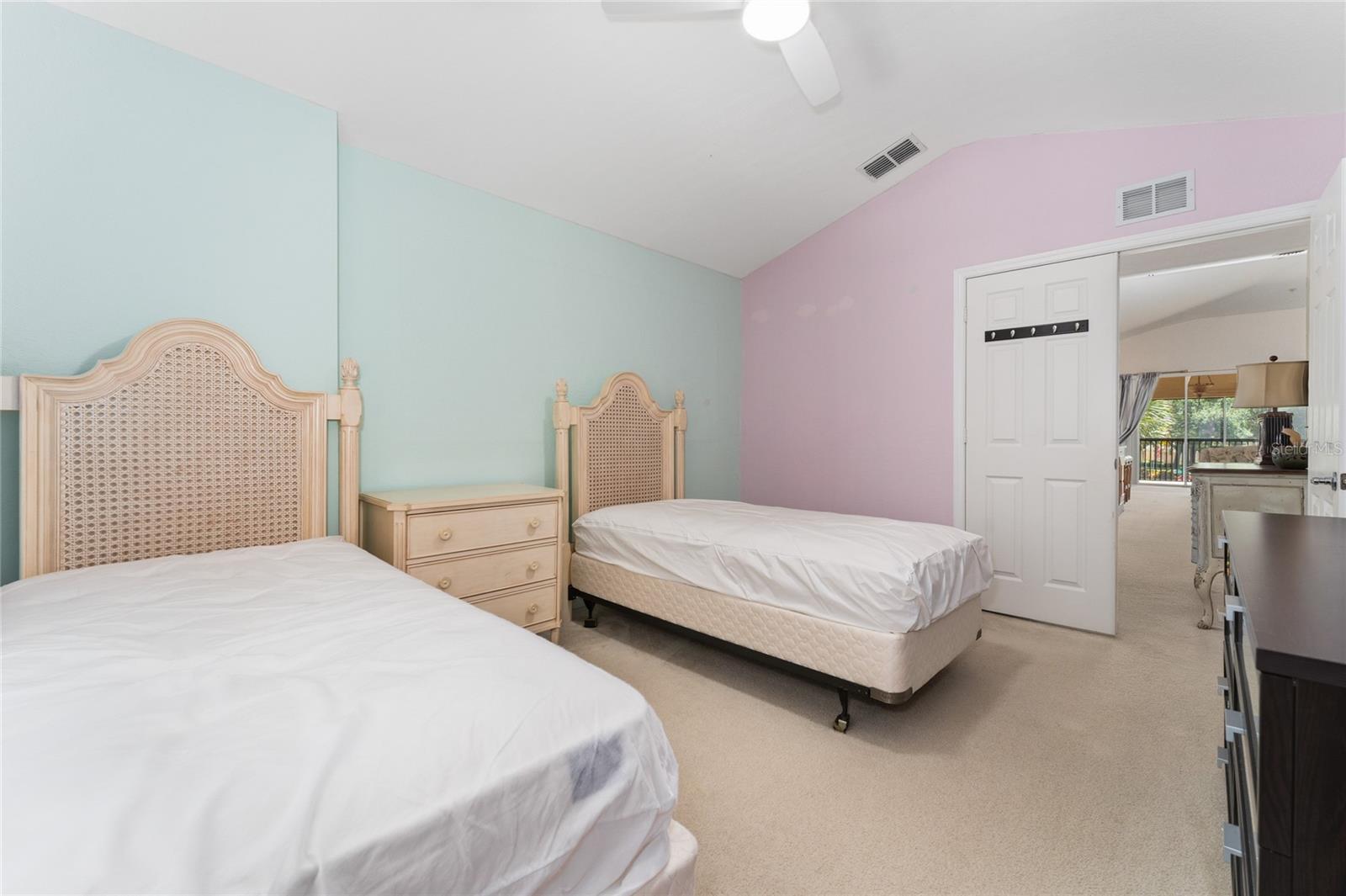 Image 20 of 36 For 6422 Agastia Court 101