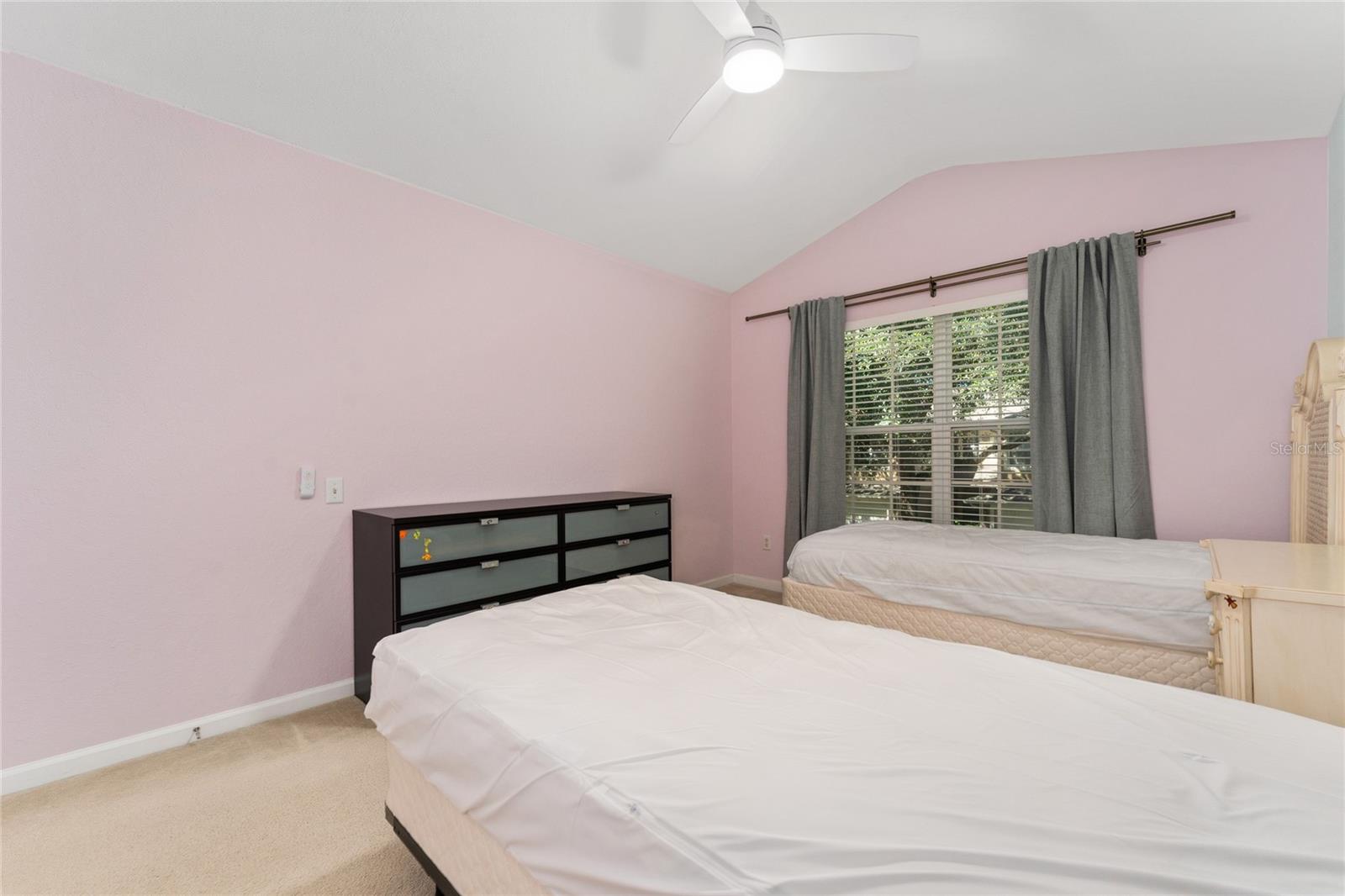 Image 21 of 36 For 6422 Agastia Court 101