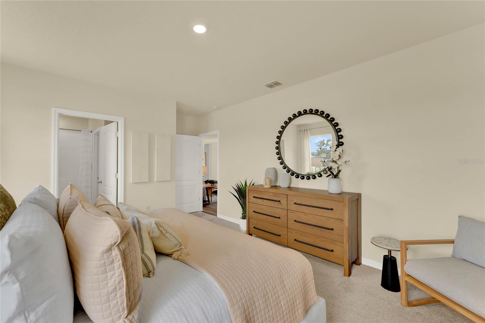 Image 27 of 33 For 5520 Stable Mate Drive