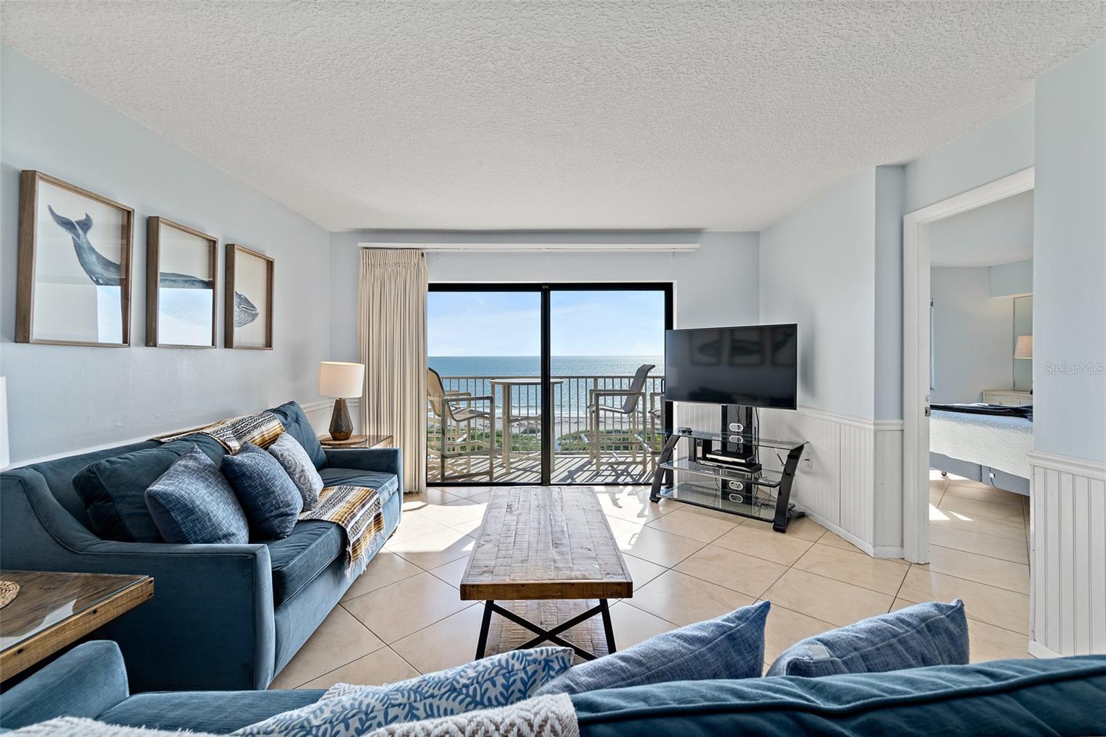 Image 15 of 34 For 7520 Ridgewood Avenue 809