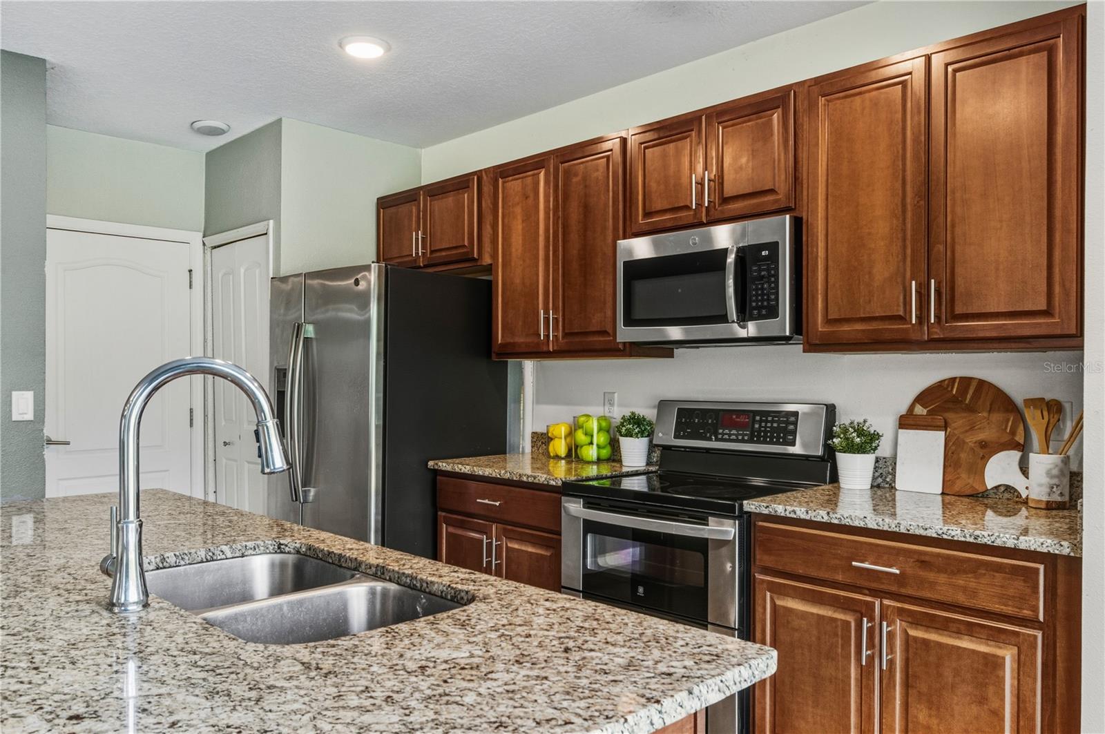 Image 18 of 39 For 1131 Nelson Meadow Lane