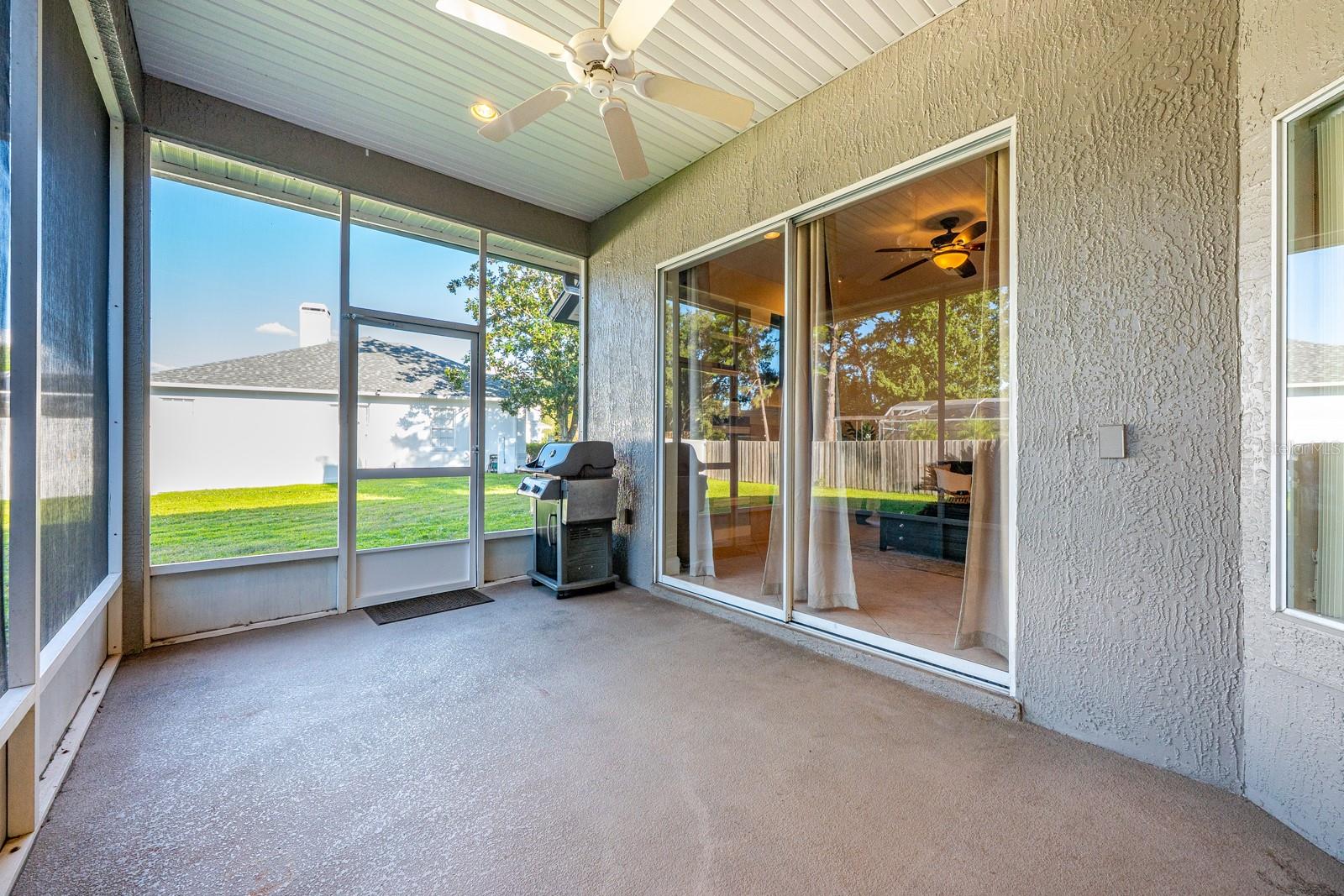 Image 23 of 34 For 1633 Carillon Park Drive