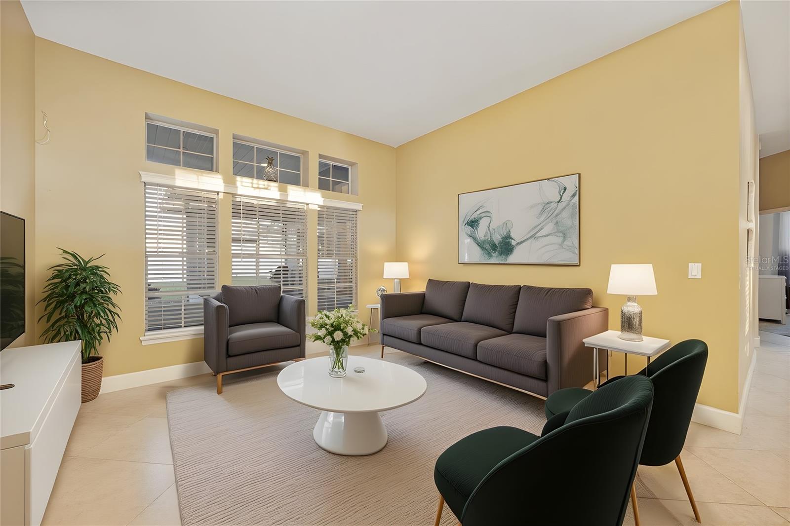 Image 3 of 34 For 1633 Carillon Park Drive