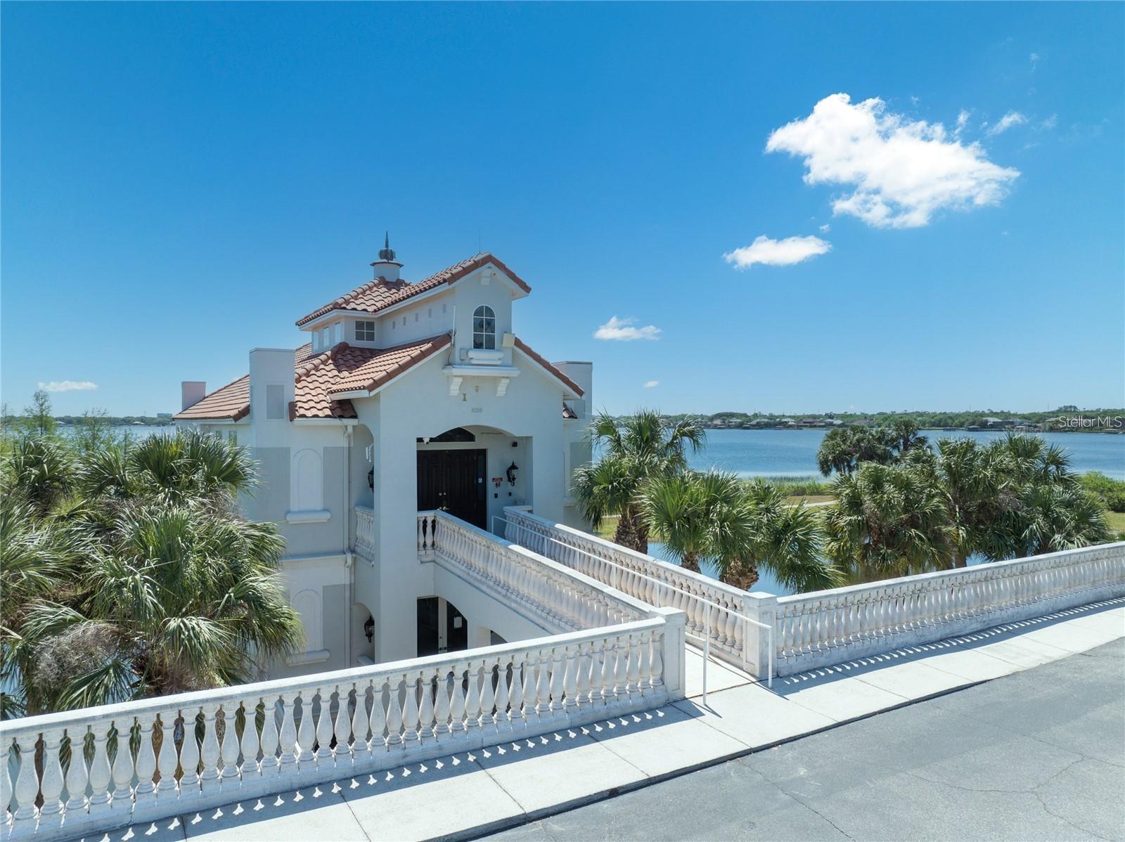 Image 17 of 53 For 8413 Saint Marino Boulevard