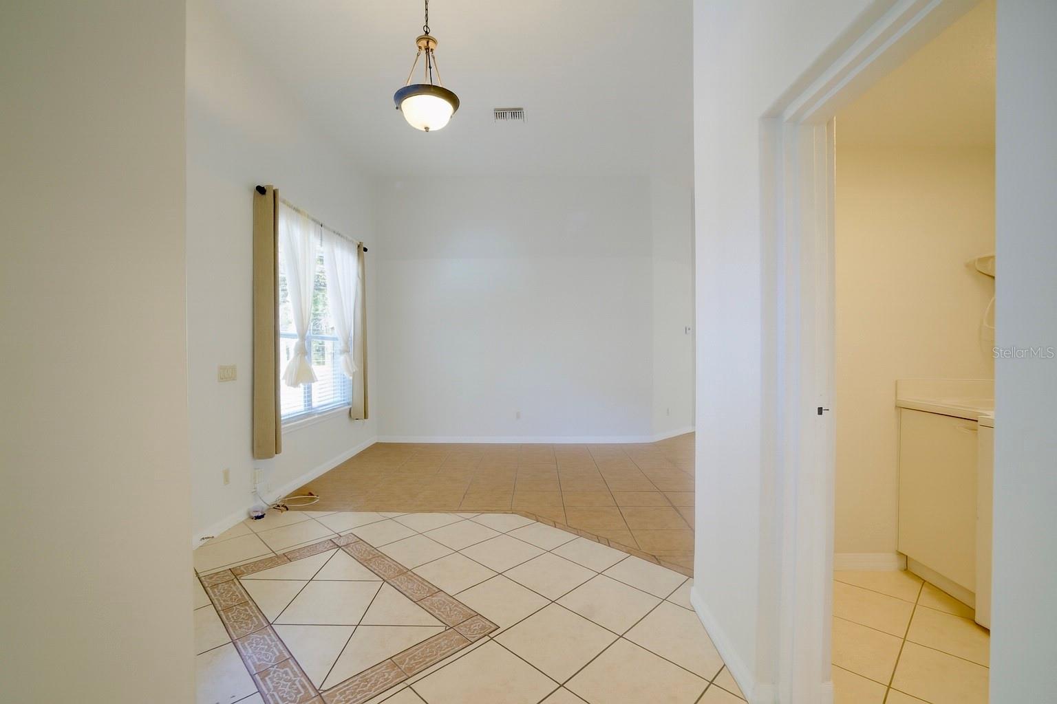 Image 30 of 53 For 8413 Saint Marino Boulevard