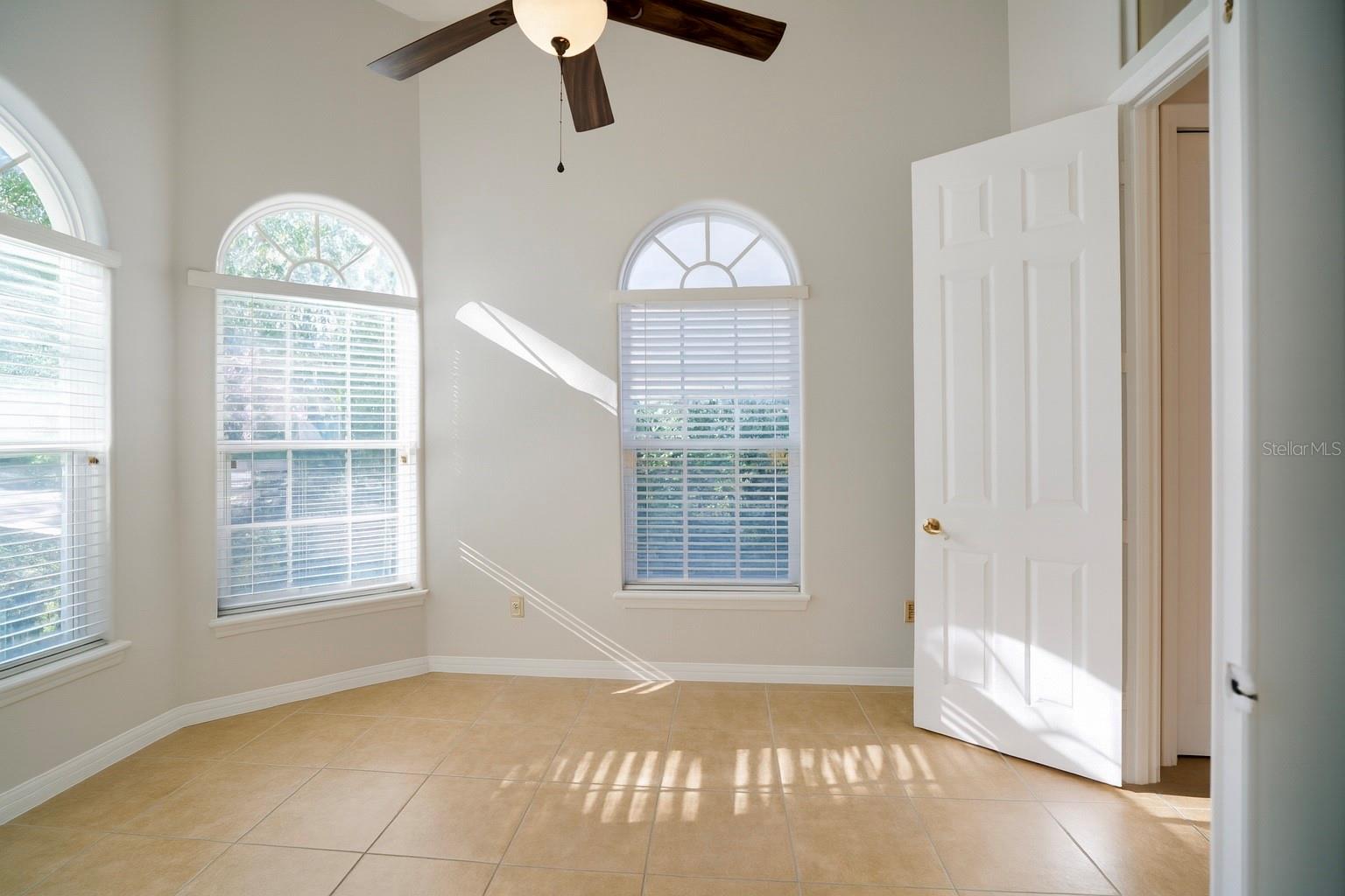 Image 36 of 53 For 8413 Saint Marino Boulevard