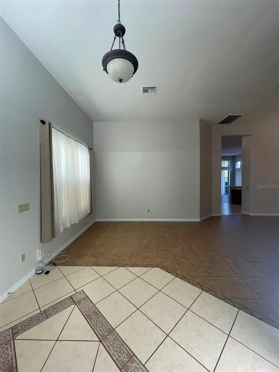 Image 7 of 53 For 8413 Saint Marino Boulevard