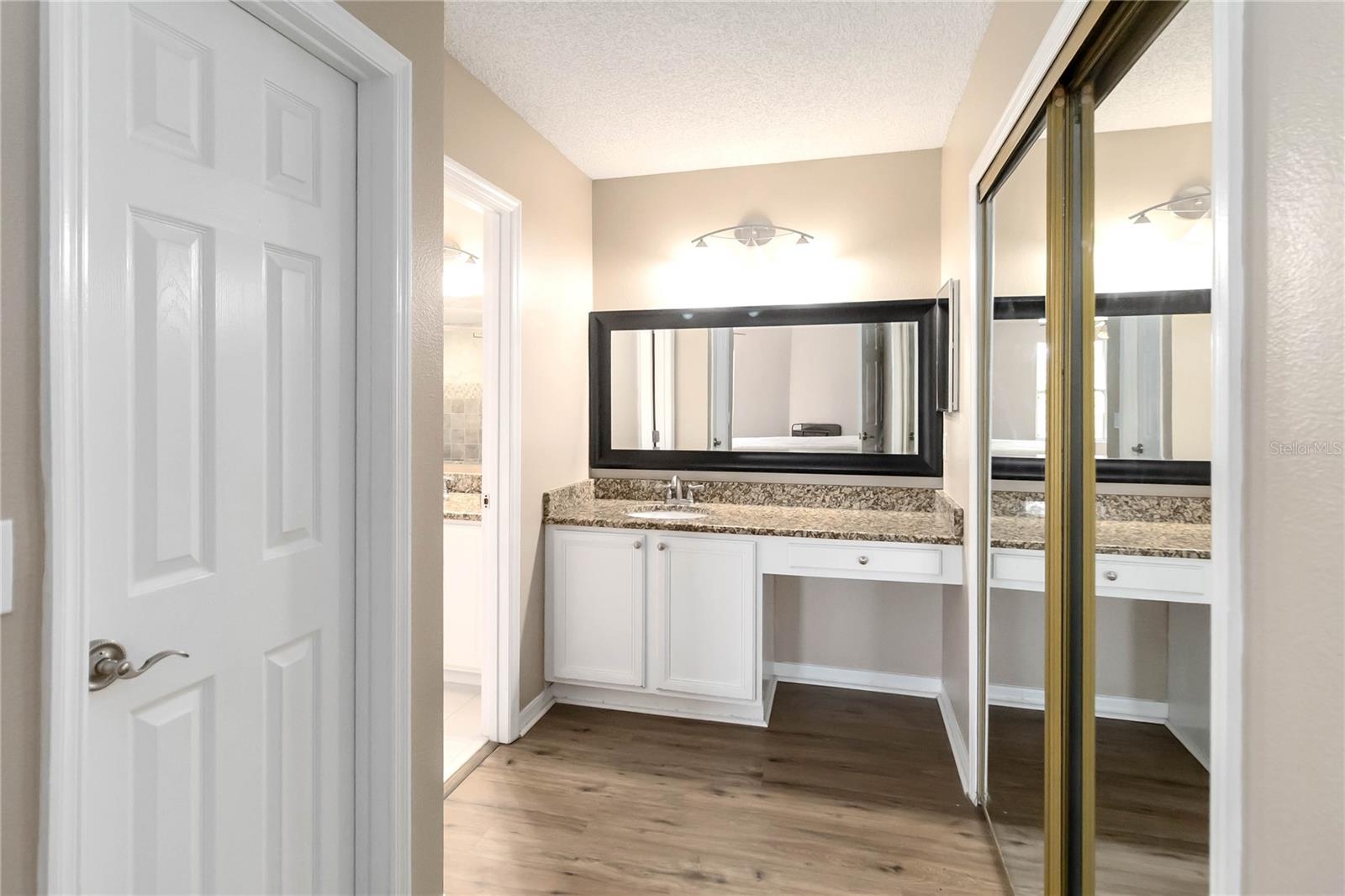 Image 17 of 33 For 381 Lakepark Trail