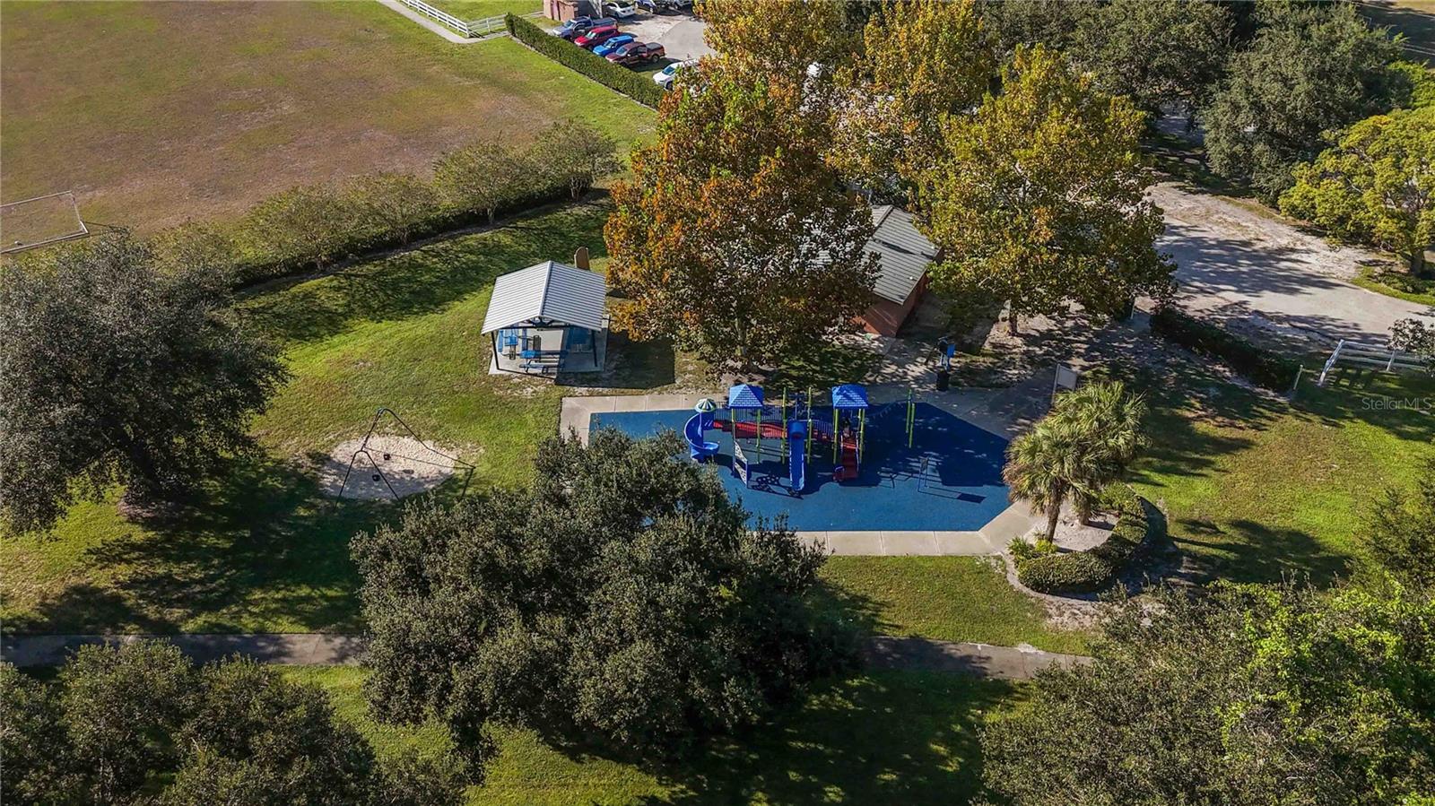 Image 32 of 33 For 381 Lakepark Trail