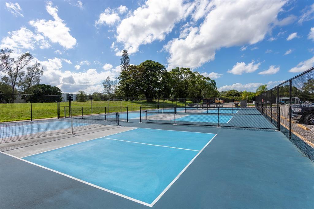 Image 18 of 21 For 40 Prescott B  40