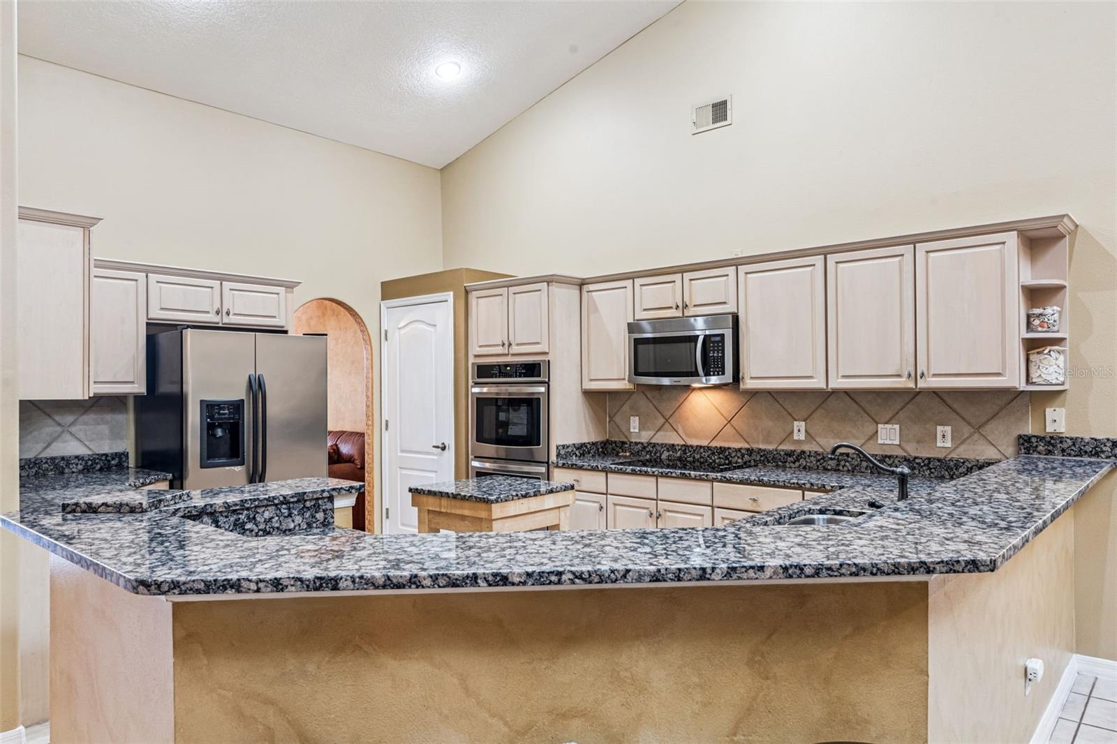 Image 16 of 46 For 1714 Sweetwater West Circle