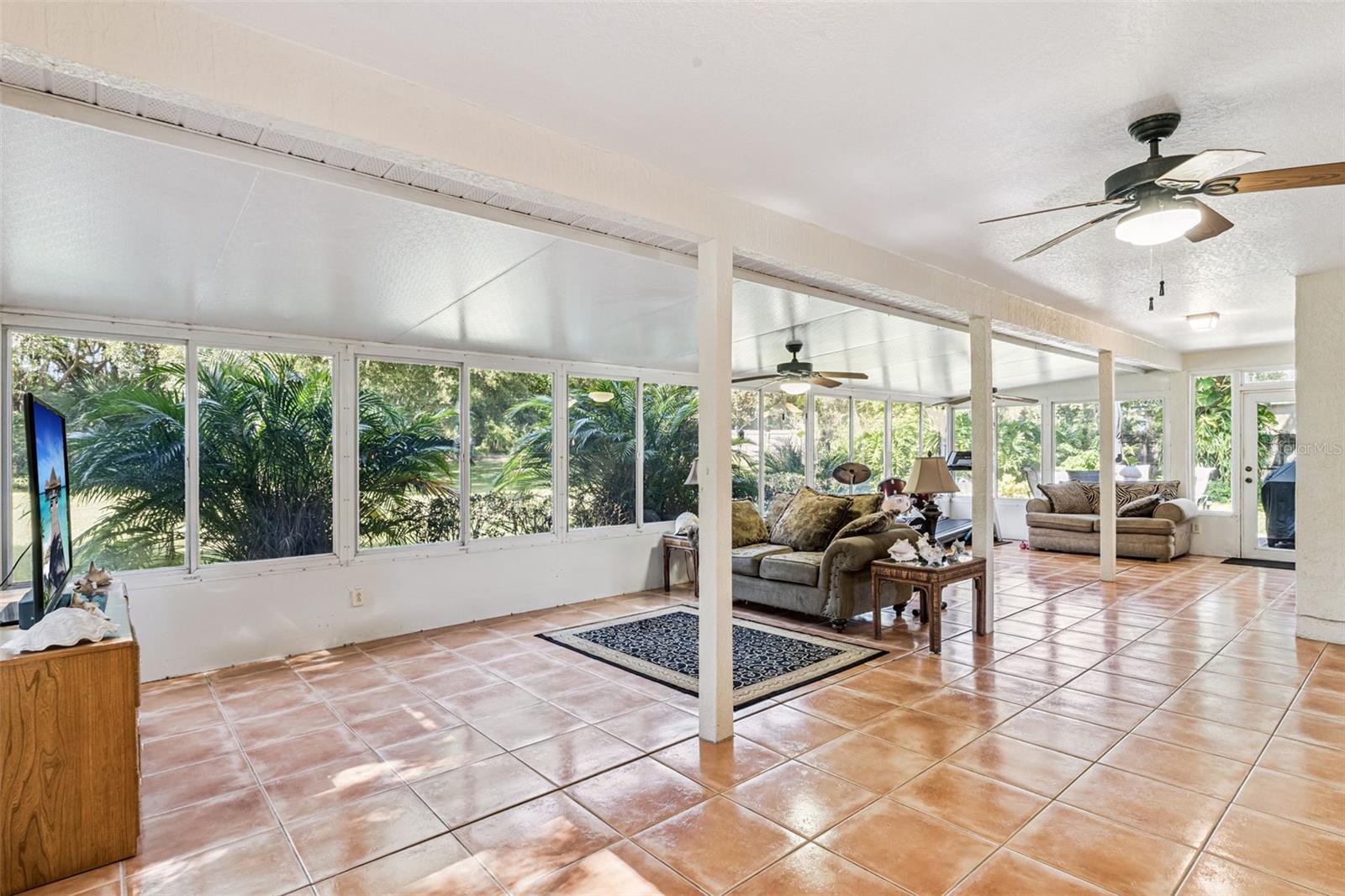 Image 24 of 46 For 1714 Sweetwater West Circle