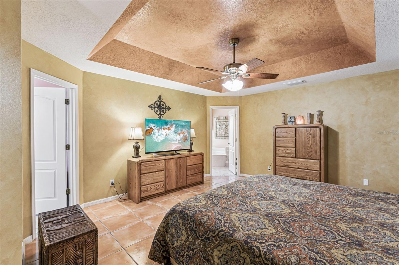 Image 28 of 46 For 1714 Sweetwater West Circle