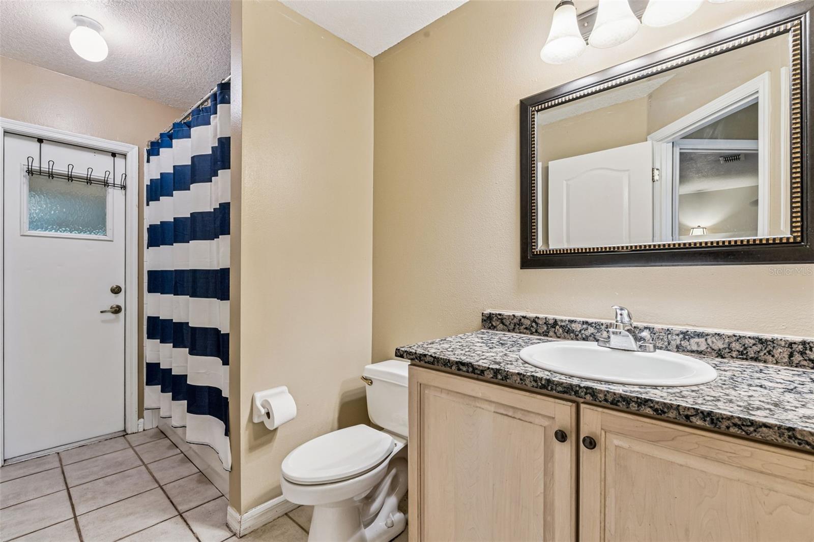 Image 34 of 46 For 1714 Sweetwater West Circle