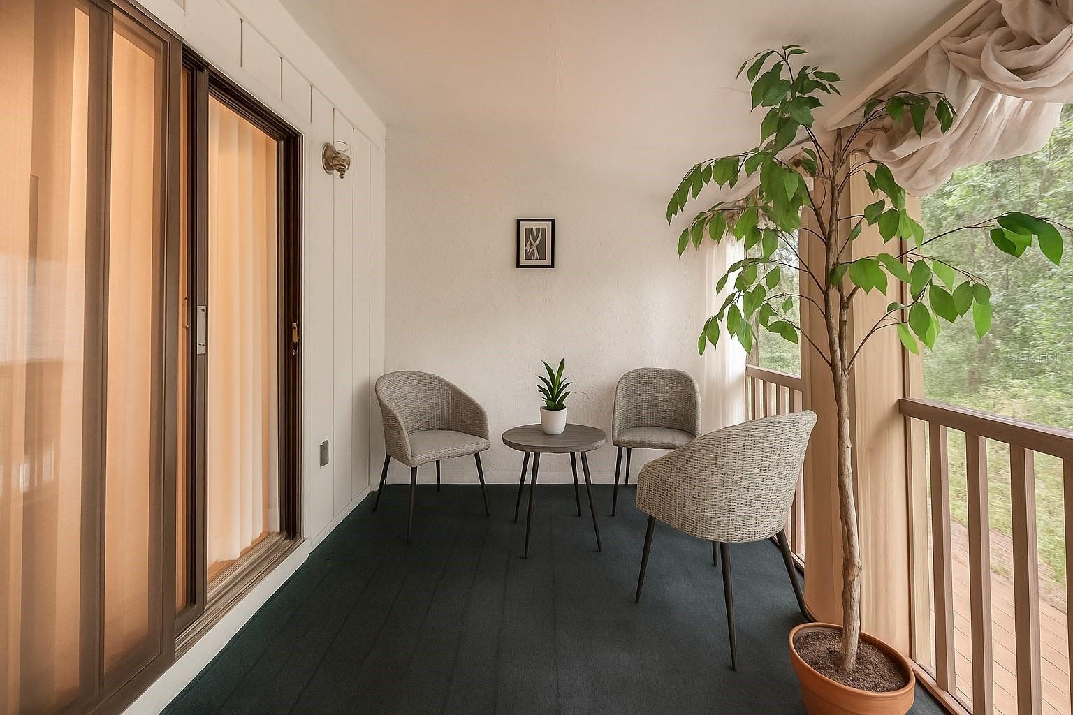 Image 17 of 29 For 1409 Oak Place F