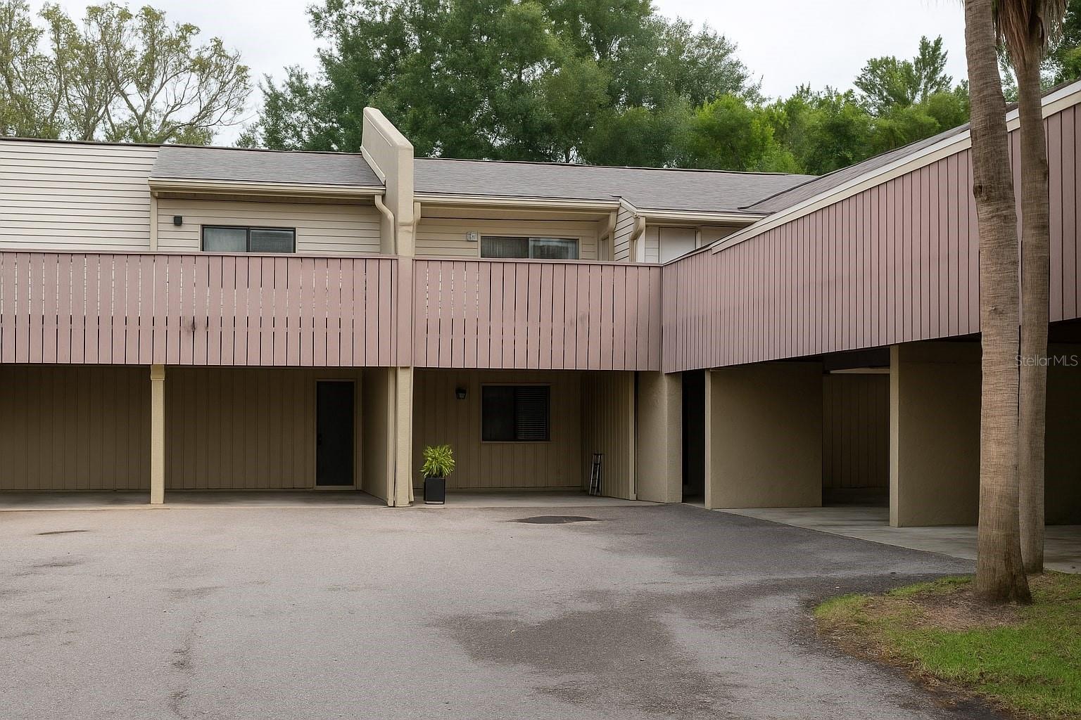 Image 2 of 29 For 1409 Oak Place F