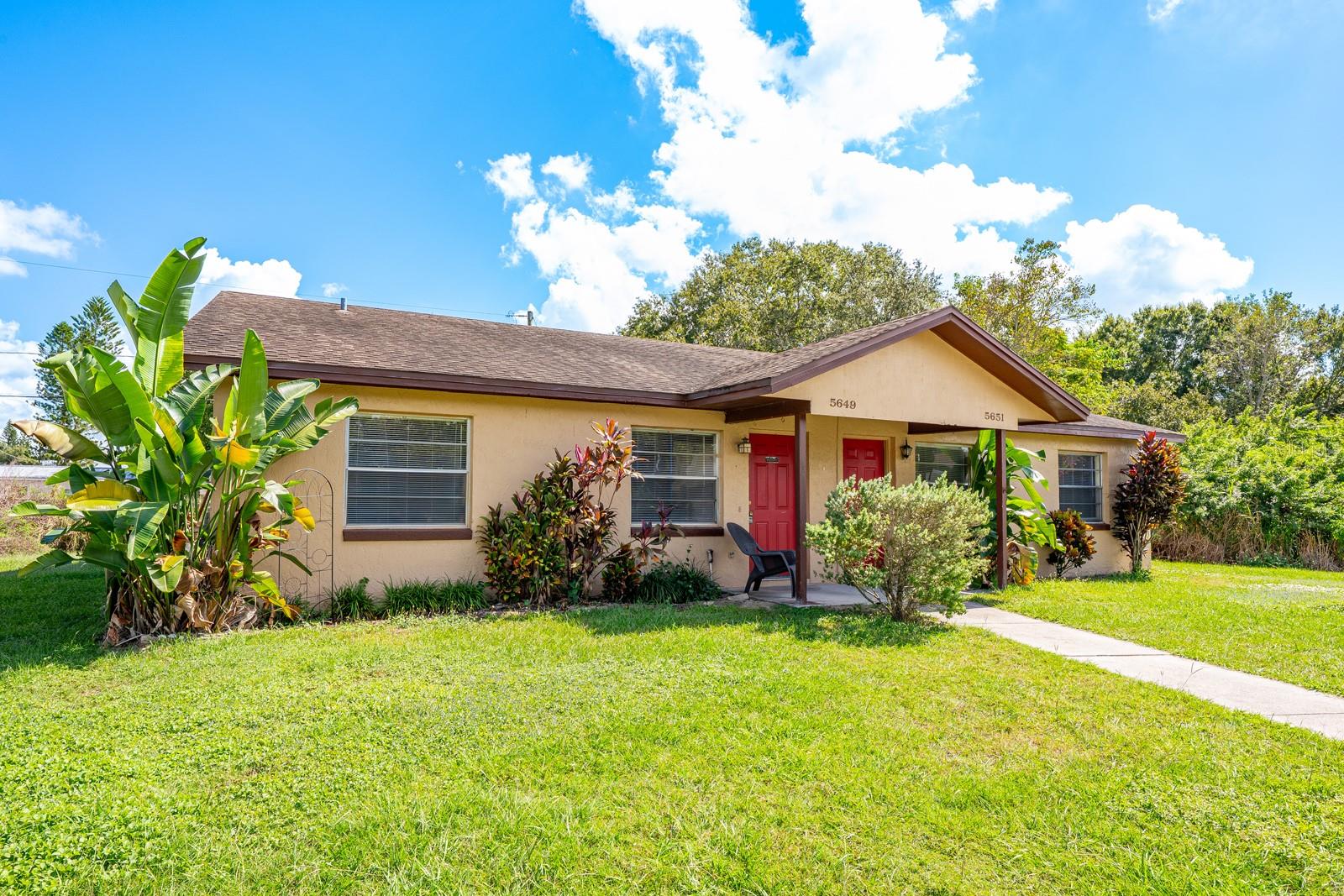 Image 27 of 35 For 5649-5651 Struthers Court