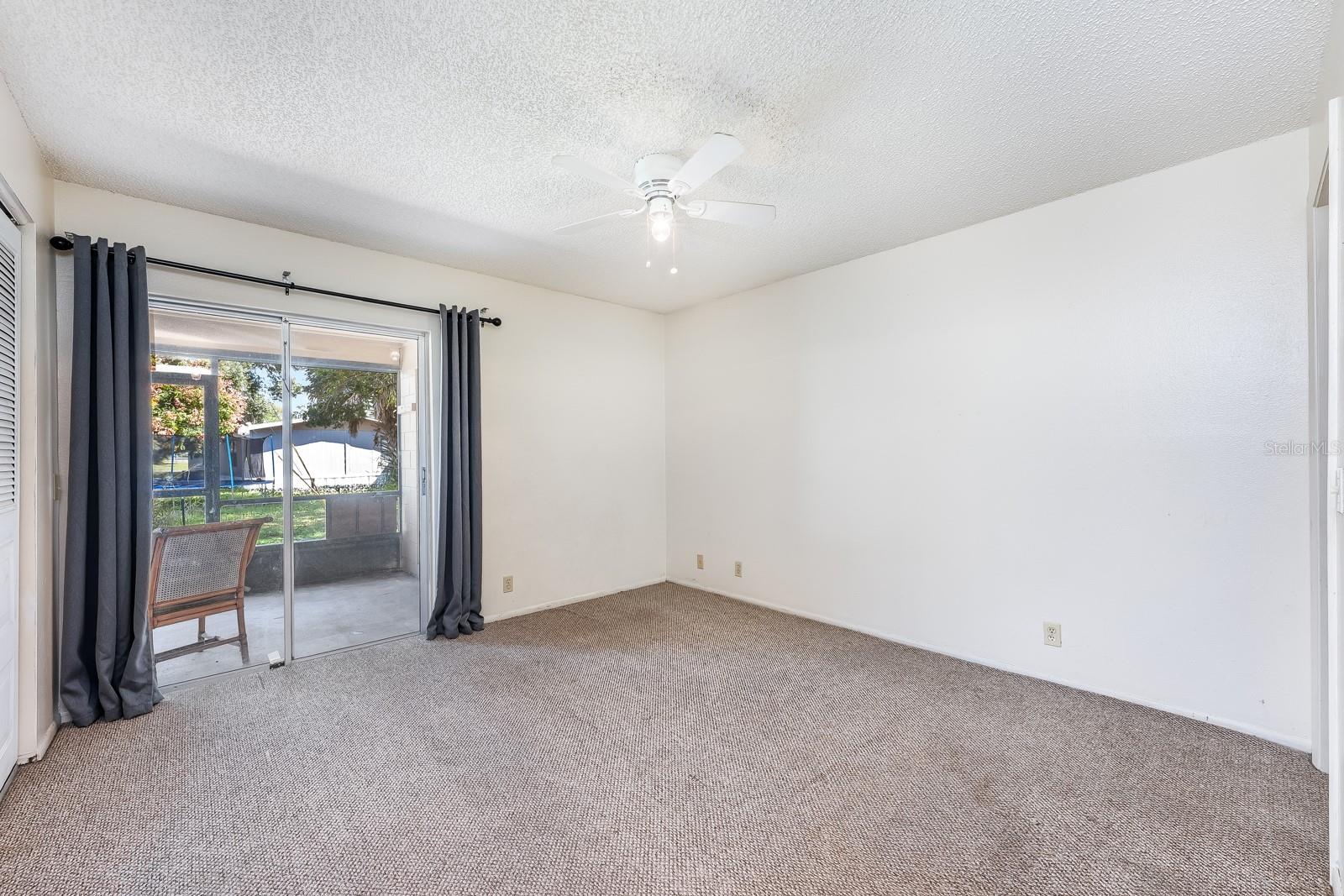 Image 31 of 35 For 5649-5651 Struthers Court