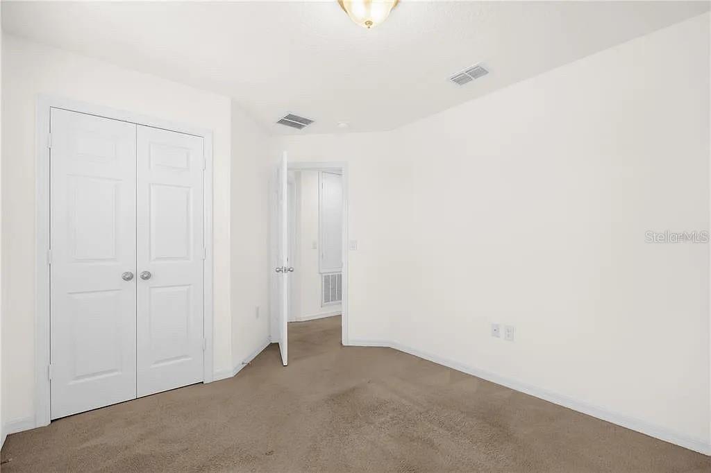 Image 19 of 48 For 8130 Red Stopper Lane