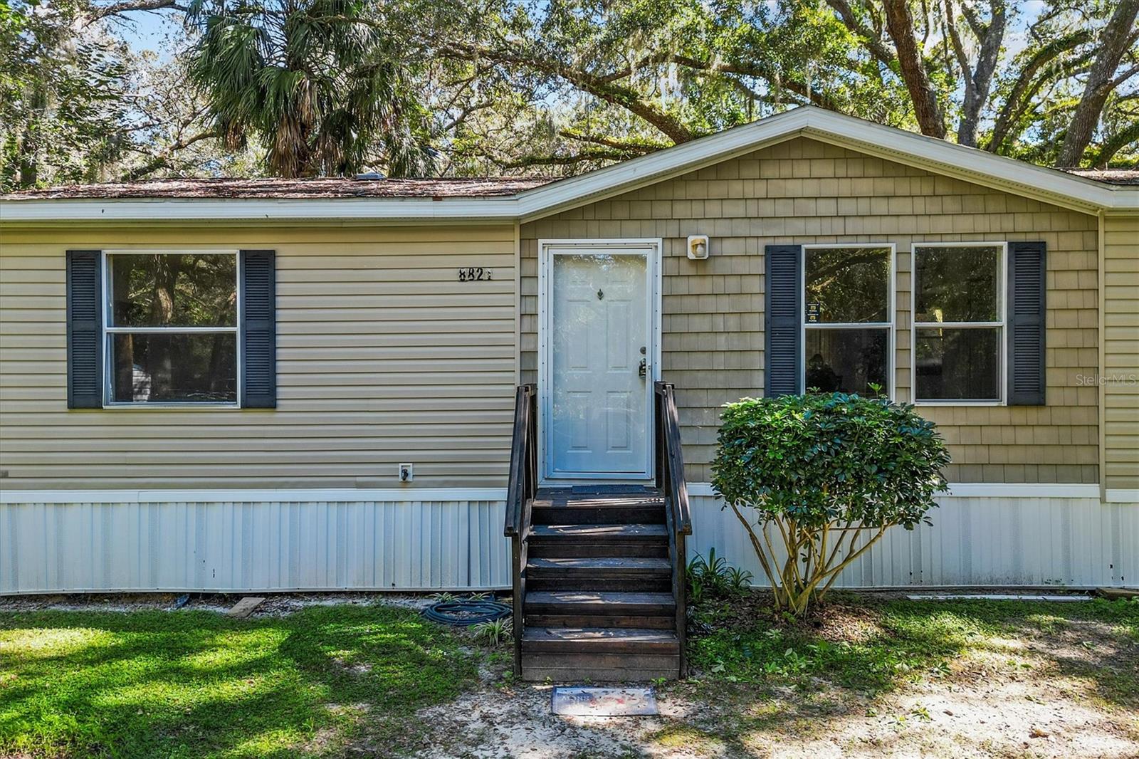 Image 8 of 32 For 8821 180th Avenue Road