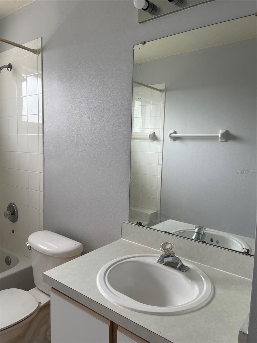 Image 8 of 15 For 3142 Britannia Boulevard D