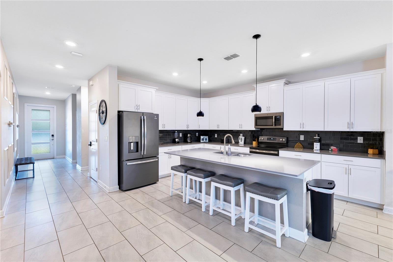 Image 8 of 40 For 2748 Bookmark Drive