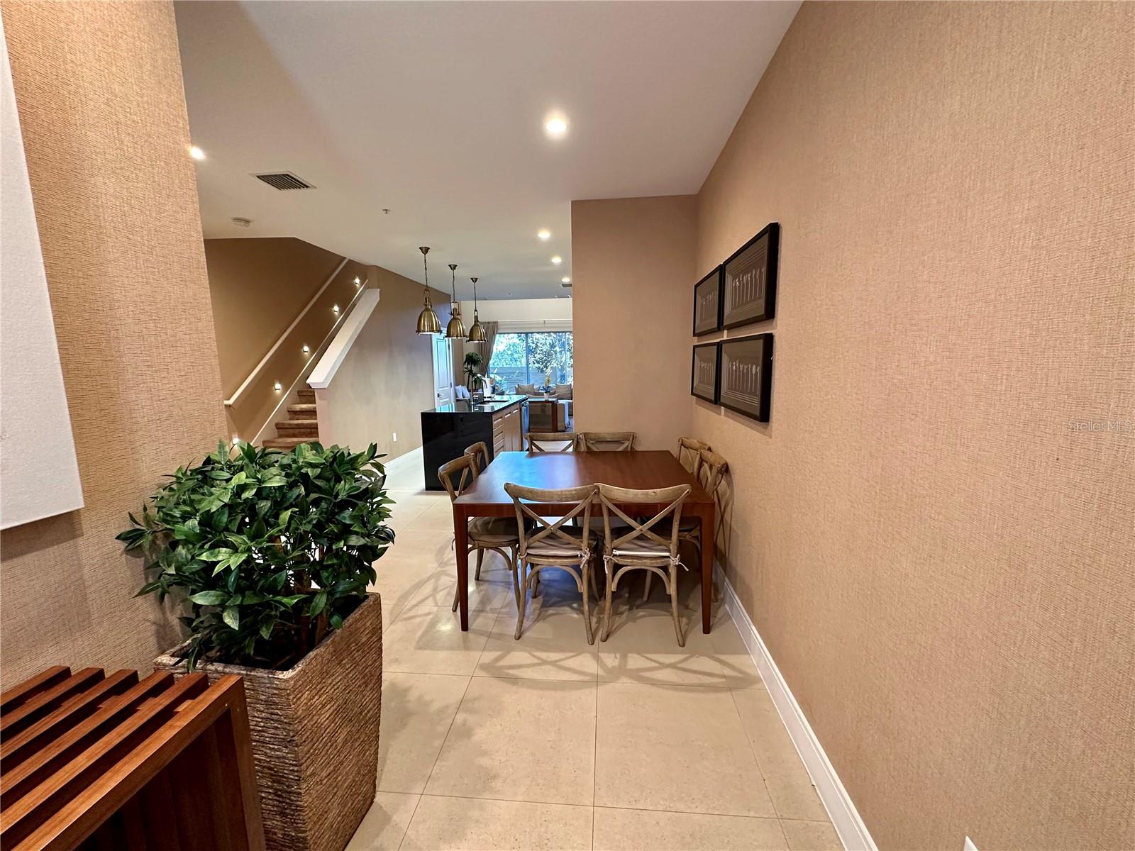 Image 2 of 29 For 3181 Brasilia Avenue