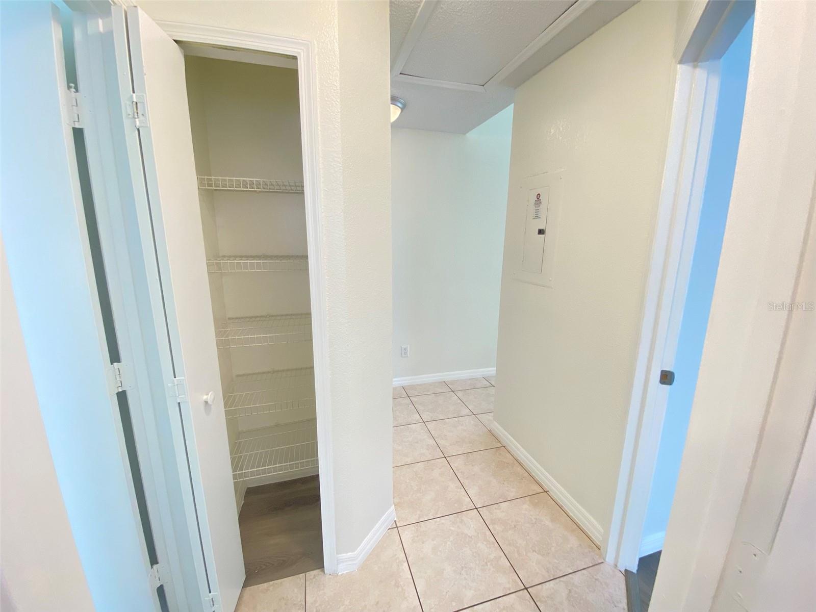 Image 21 of 24 For 227 San Gabriel Street