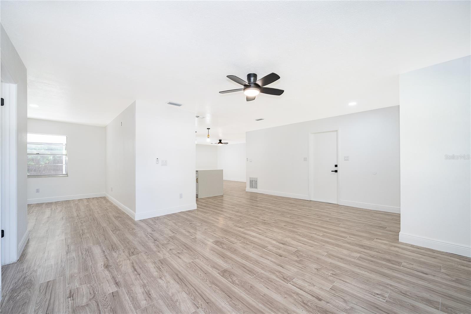 Image 19 of 25 For 5201 Ardmore Drive