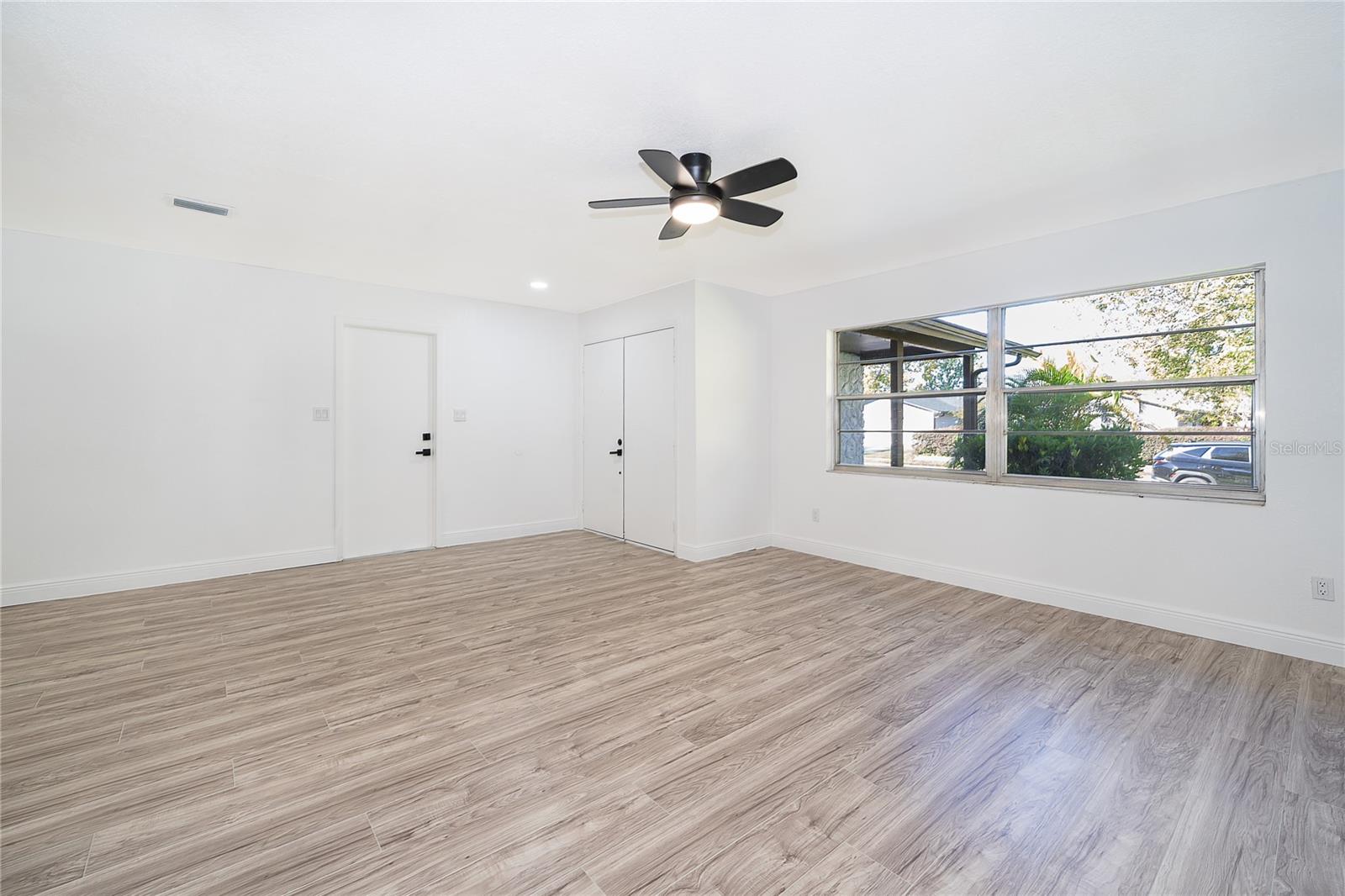 Image 4 of 25 For 5201 Ardmore Drive