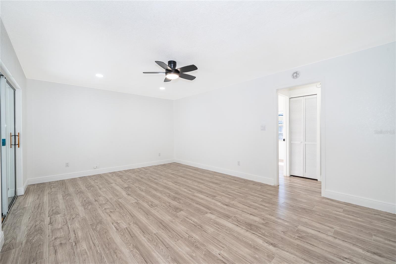Image 8 of 25 For 5201 Ardmore Drive