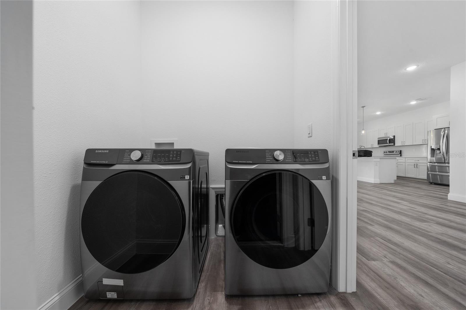 Image 21 of 35 For 13671 48th Court