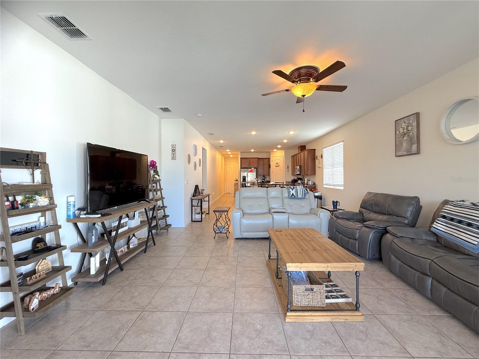 Image 10 of 36 For 31724 Broadwater Avenue