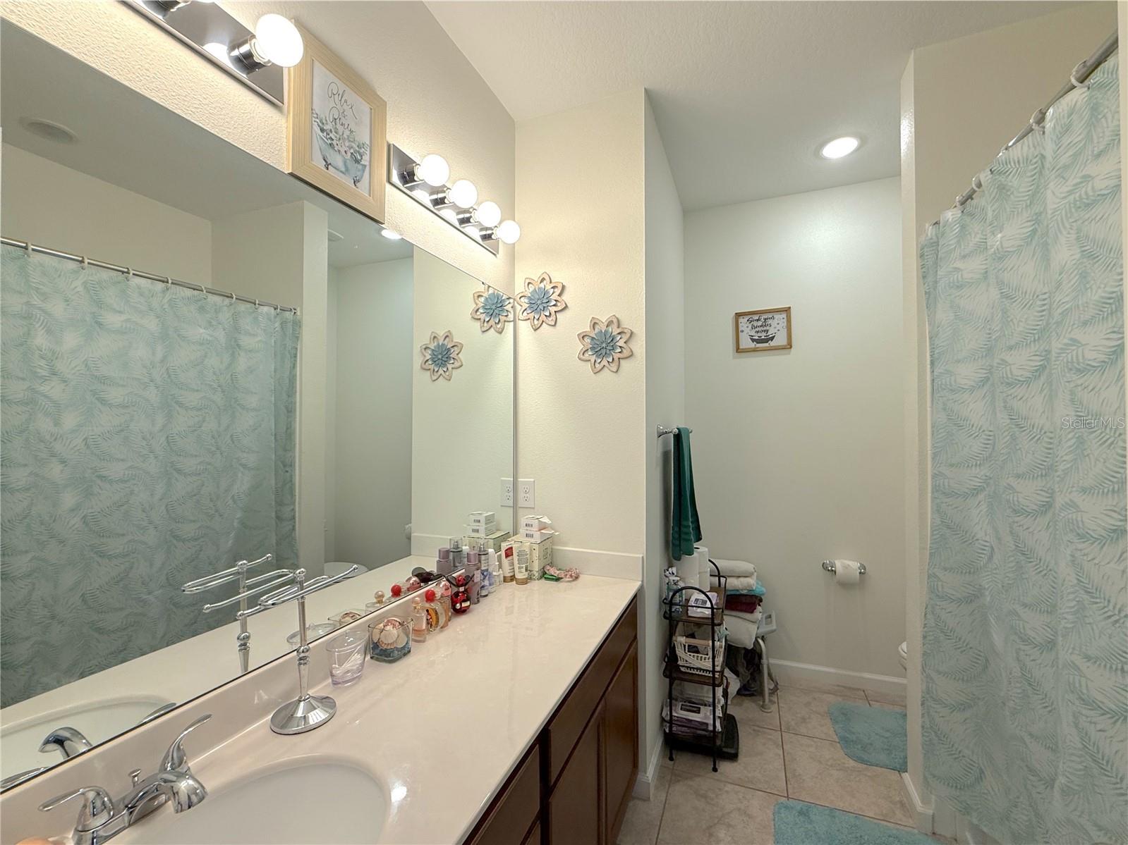 Image 15 of 36 For 31724 Broadwater Avenue