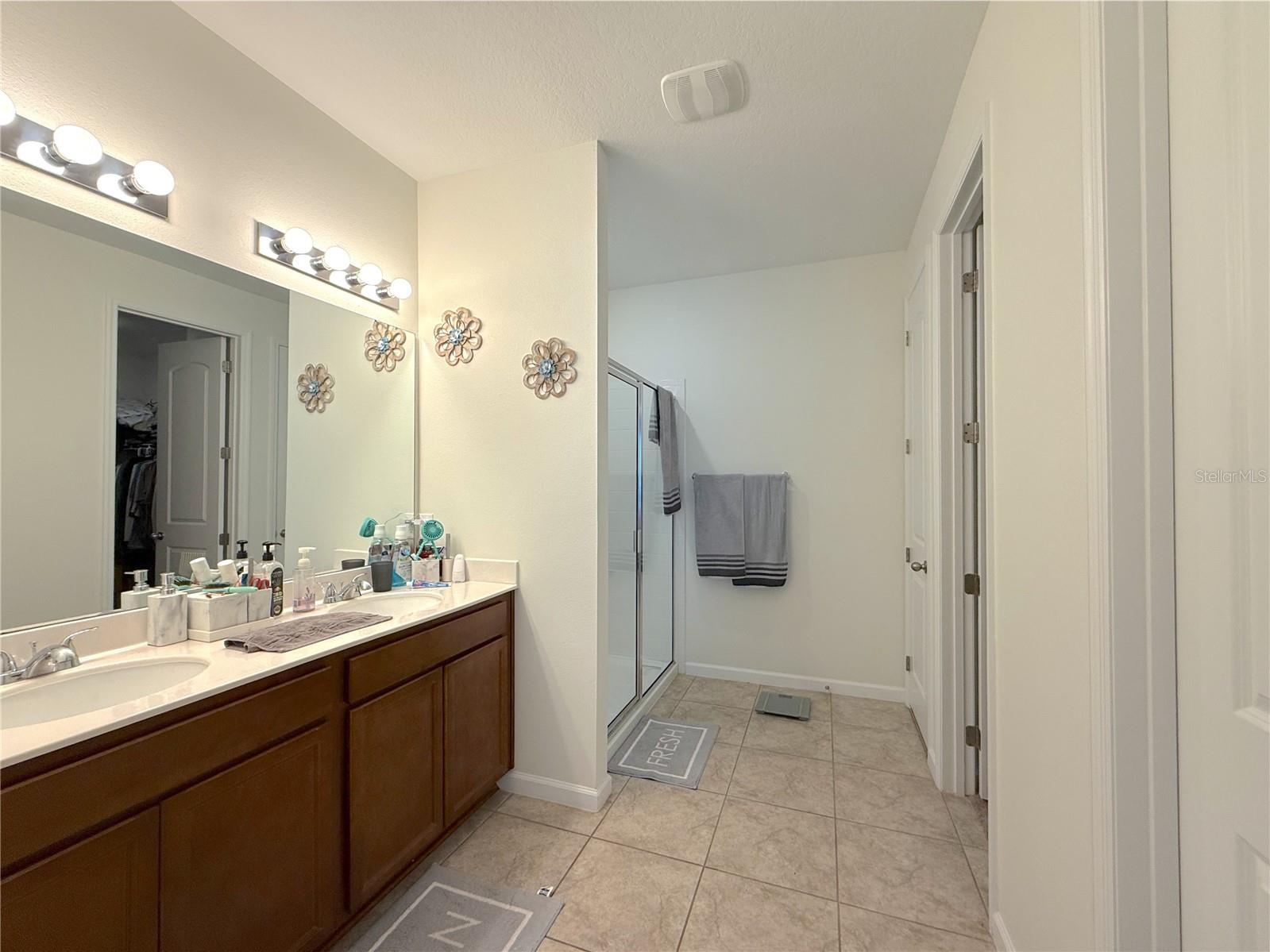 Image 19 of 36 For 31724 Broadwater Avenue